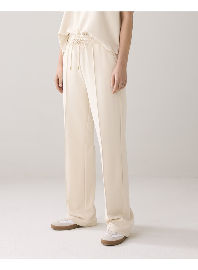 4s2847-30689 122 Summum Trousers washed modal scuba  Ivory