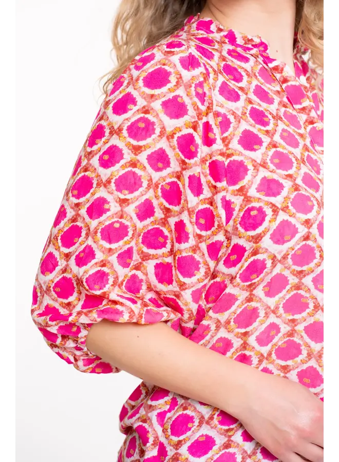 53459-20 010 Geisha Blouse  off-white Fuchsia