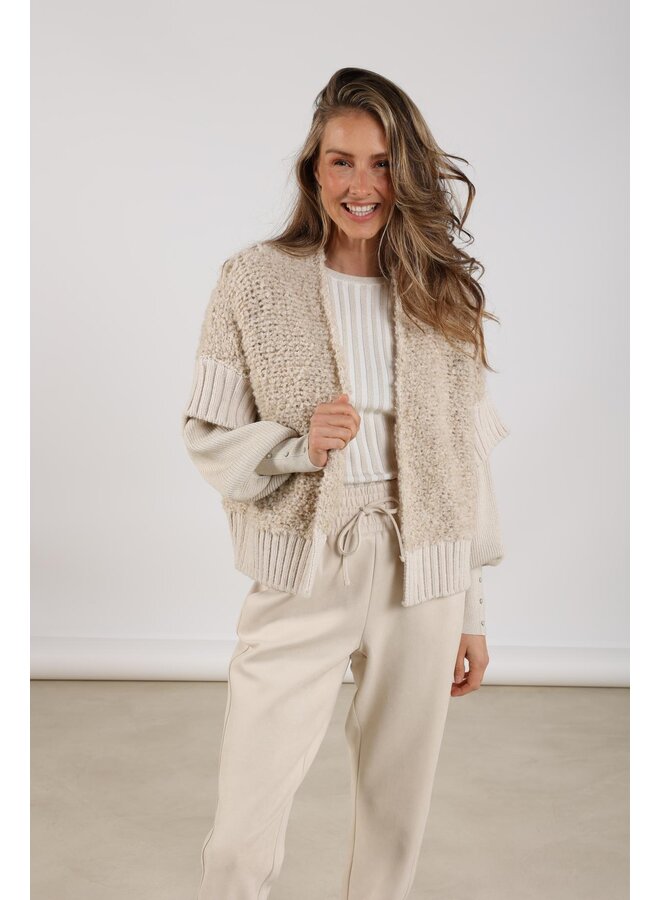 NKF05004 9 Nukus Belle Cardigan Sand