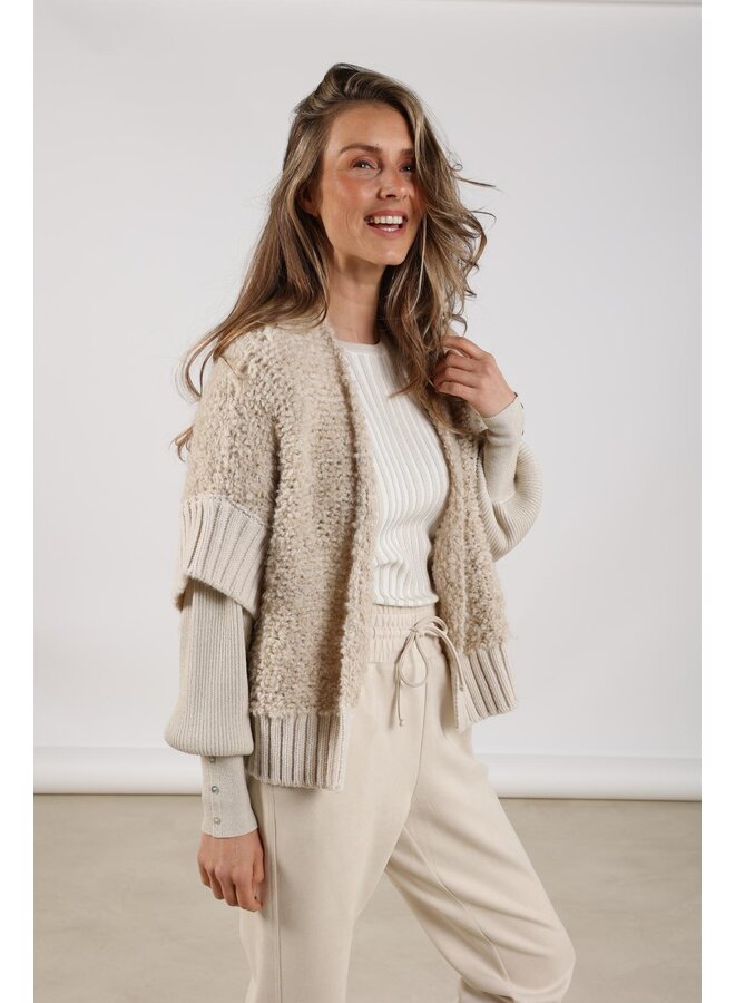 NKF05004 9 Nukus Belle Cardigan Sand