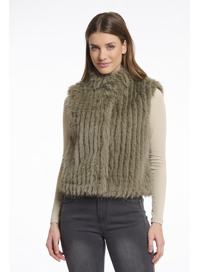 Dava.7002511 Rino & Pelle Gilet with closure  Green ash