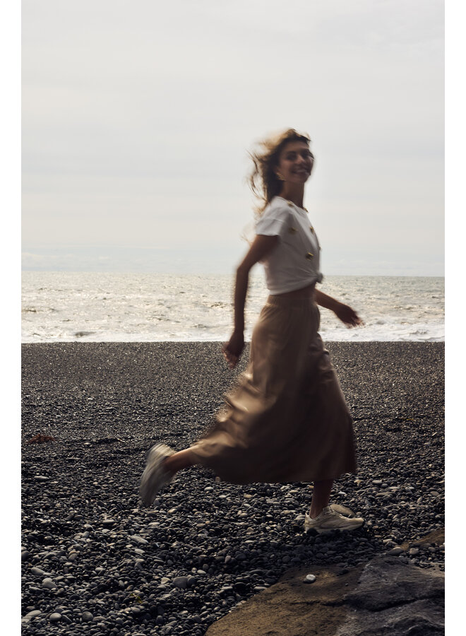 NKF04007 17 Nukus Pearly Shirt Flower Off White