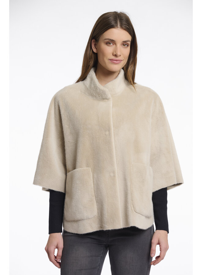 Dewi.7002511 Rino en Pelle Faux fur cape  Birch