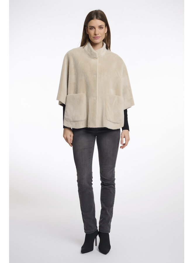 Dewi.7002511 Rino en Pelle Faux fur cape  Birch