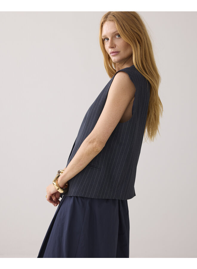 9s137-12258 495 Summum Gilet Pinstripe Midnight blue