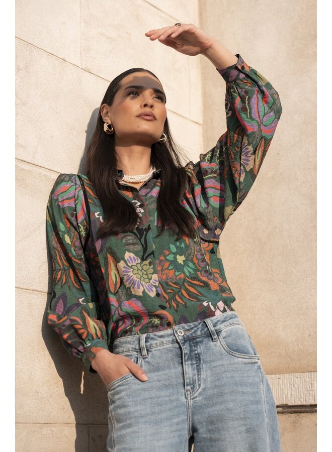 53640-20 530 Geisha Blouse print green/purple