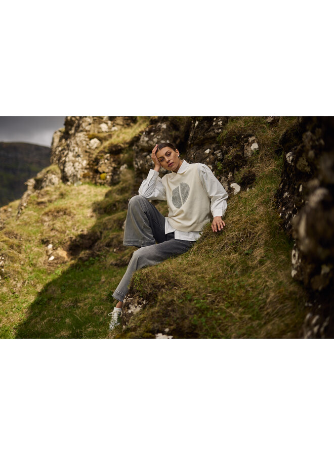 NKF07000 17 Nukus Intarsia Spencer Off White