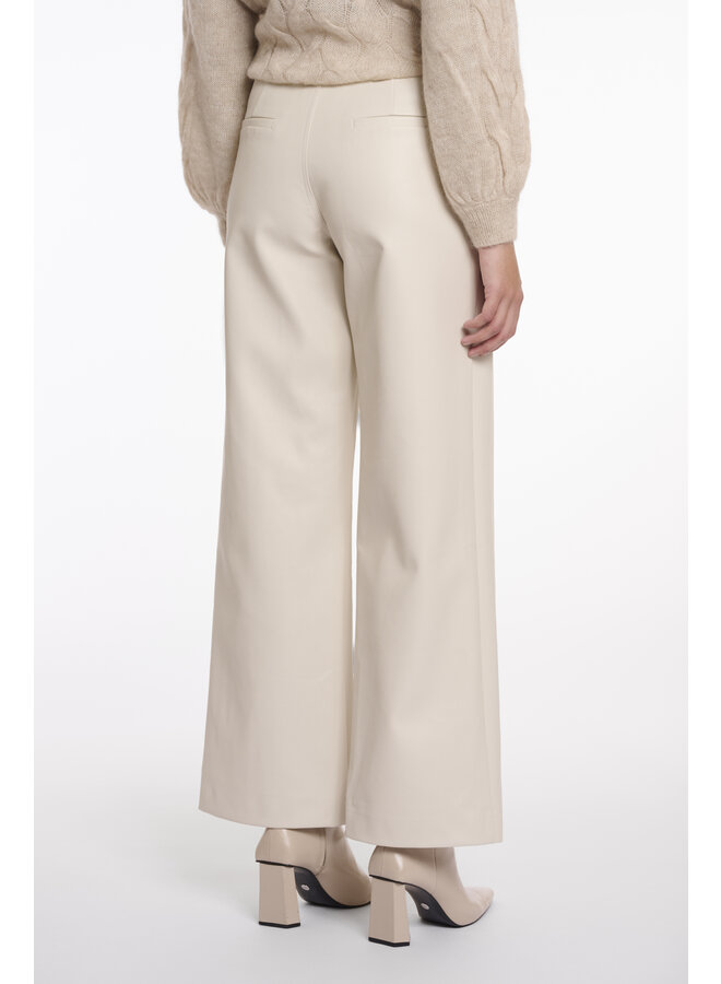 CorianShort.7502511 Rino en Pelle Short length straight leg PU pants Birch