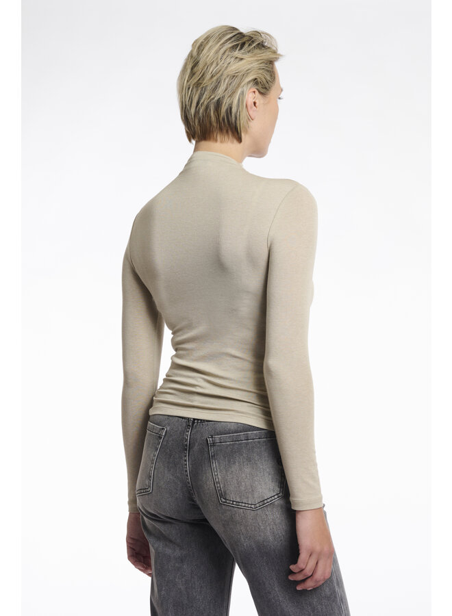 Claar.7002511 Rino en Pelle Long sleeve top with turtleneck Green mist