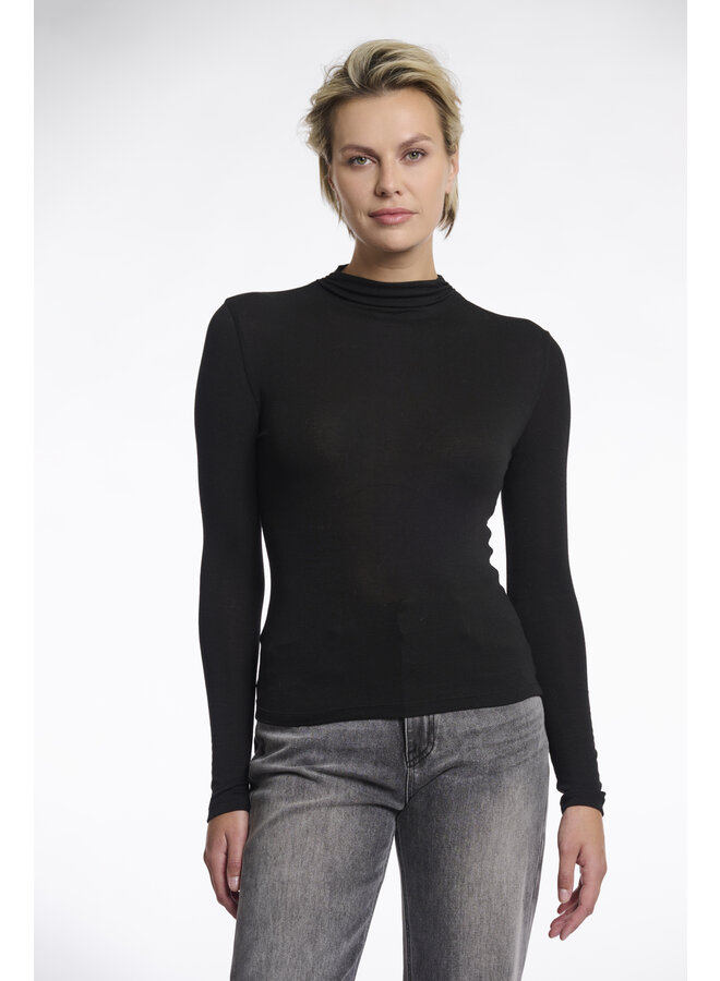 Claar.7002511 Rino & Pelle Long sleeve top with turtleneck  Black