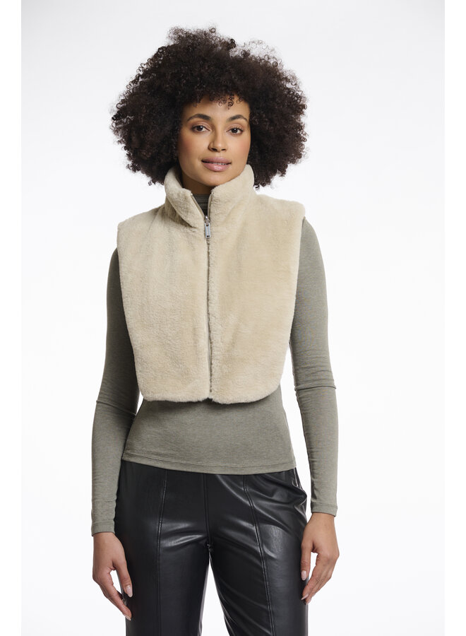 Nura.7002512 Rino & Pelle Reversible bib with faux fur  Birch