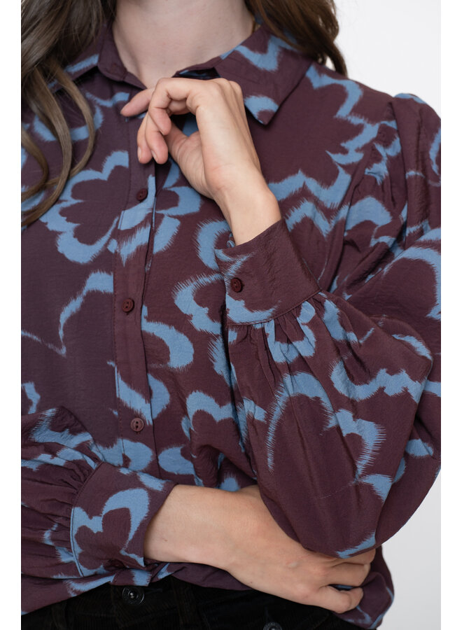 53757-20 625 Geisha Blouse print blue/burgundy