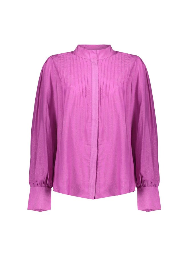 53550-81 451 Geisha Blouse berry
