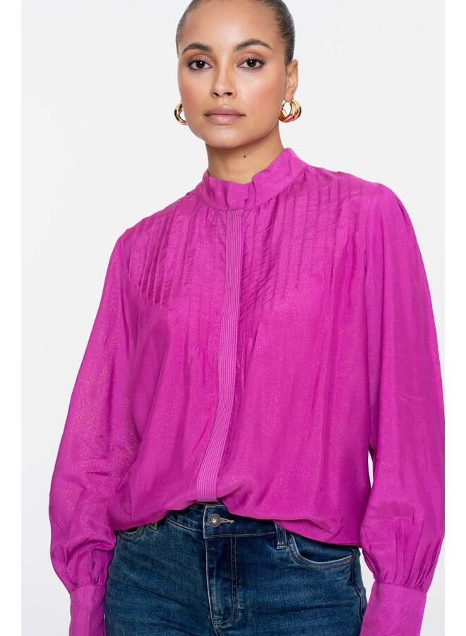 53550-81 451 Geisha Blouse berry