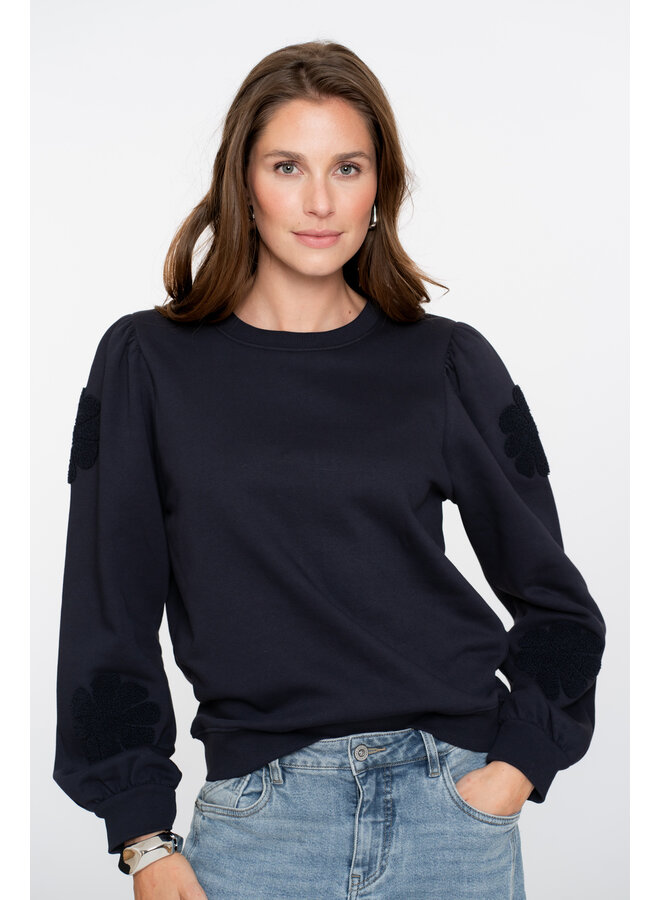 52582-21 675 Geisha Sweater big flowers navy