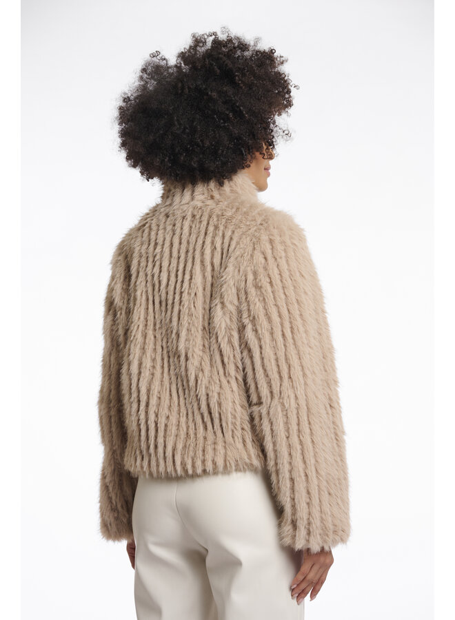 Faith.7002511 Rino en Pelle Jacket with closure  Oat