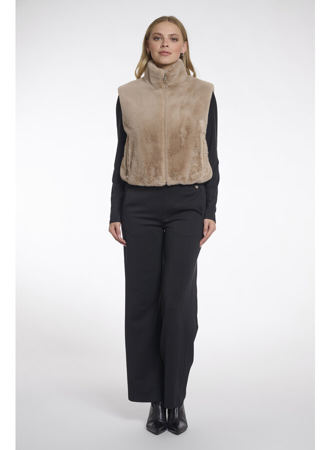 Nikki.7002511 Rino en Pelle Short faux fur waistcoat  Oat