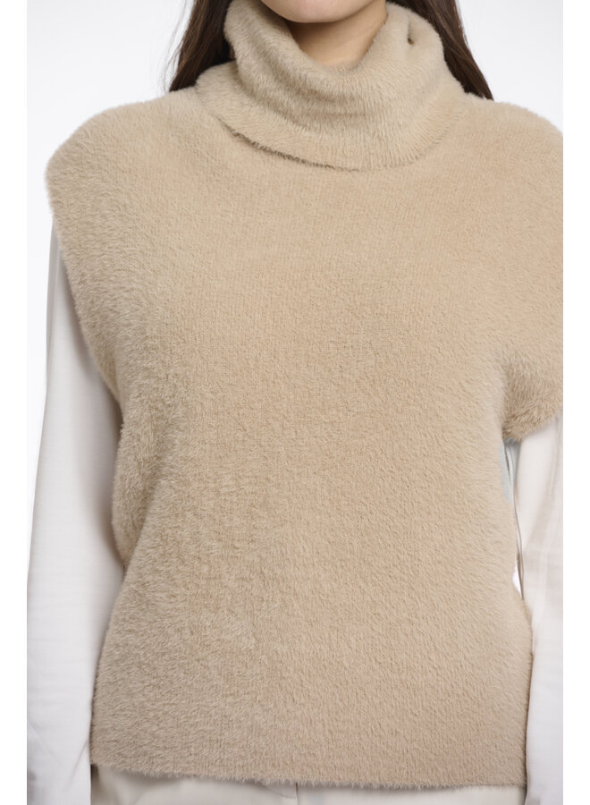 Tracie.5002512 Rino en Pelle Spencer with cowl neck  Oat