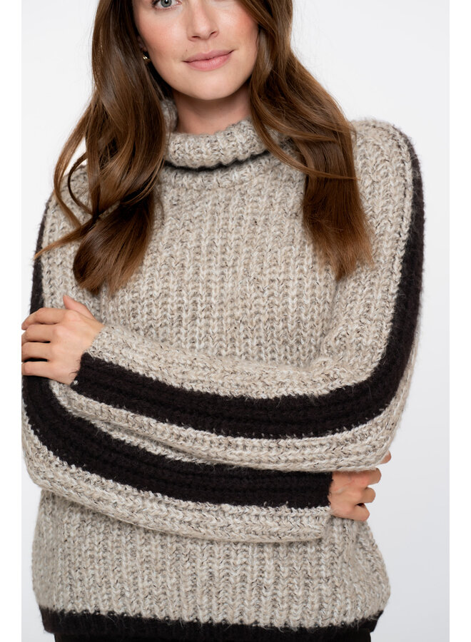 54562-23 720 Geisha Pullover stripe at sleeve sand melange/brown
