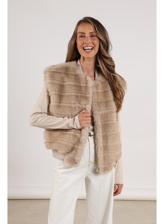 NKF08011 9 Nukus Billy Gilet Stripe Sand