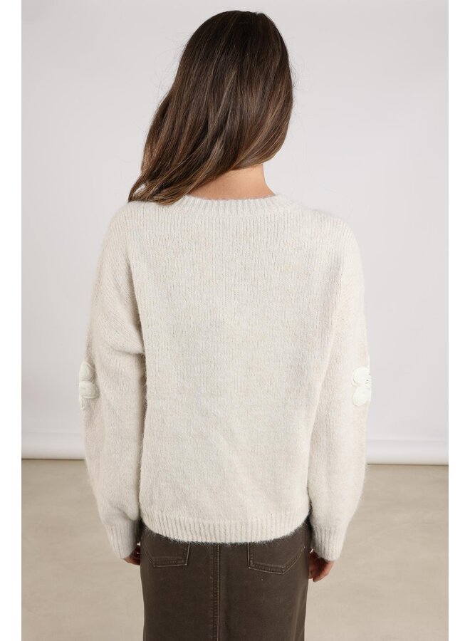 NKF03034 17 Nukus Chiaca Pullover Flower Off White