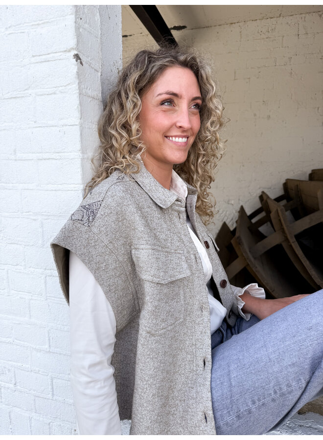 174920 155 MosMosh MM Versa Tale Vest Brindle