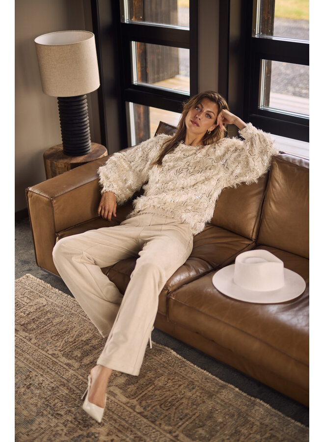 NKF01011 17 Nukus Jade top Off White