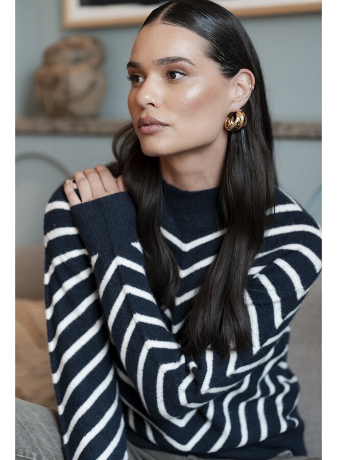 54504-10 675 Geisha Pull stripes turtleneck navy/offwhite