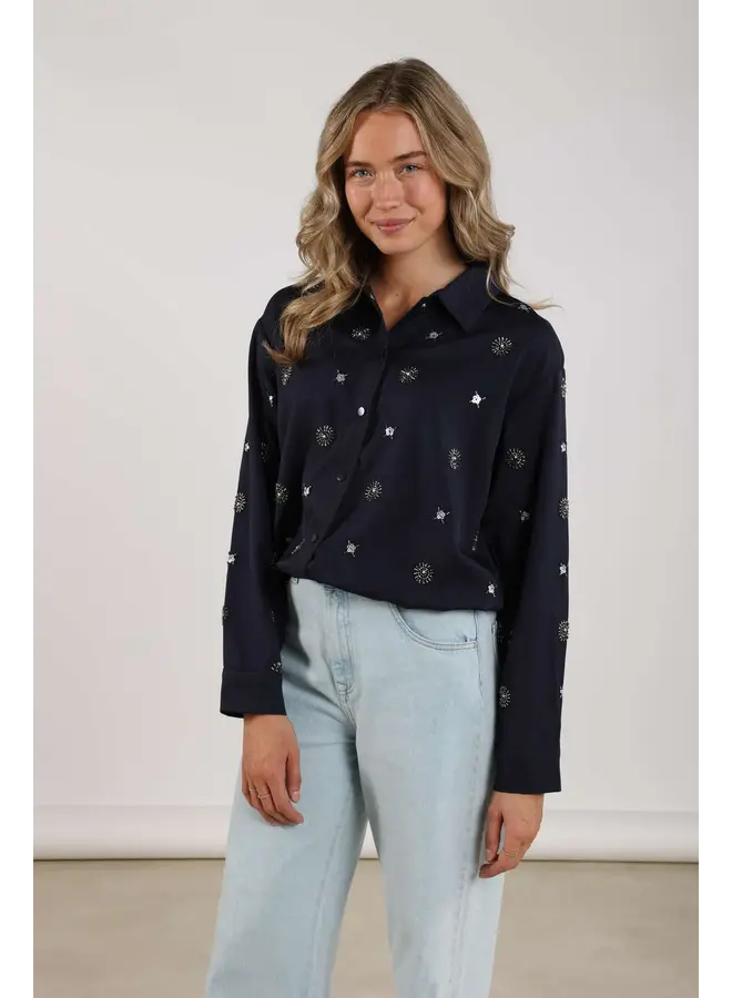 NKF02056 226 Nukus Newport Blouse Embroidery Navy/Silver