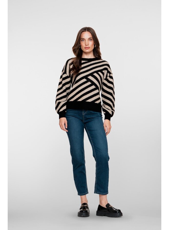 51542-10 811 Geisha Jeans straight stonewash denim