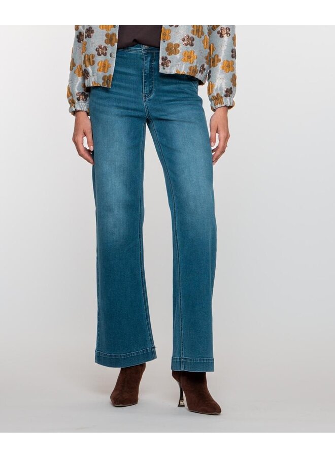 51803-10 834 Geisha Jeans wide stone blue denim