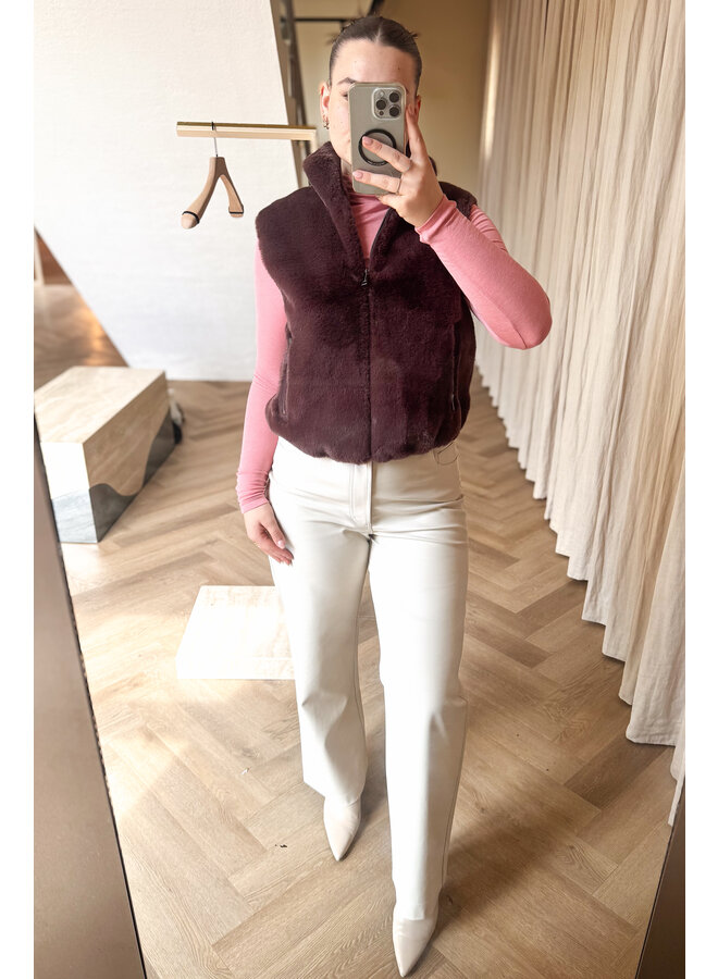Nikki.7002514 Rino & Pelle Short waistcoat  Chocolate bean