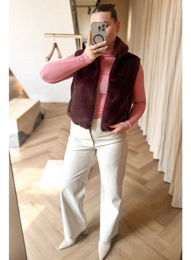 Nikki.7002514 Rino & Pelle Short waistcoat  Chocolate bean