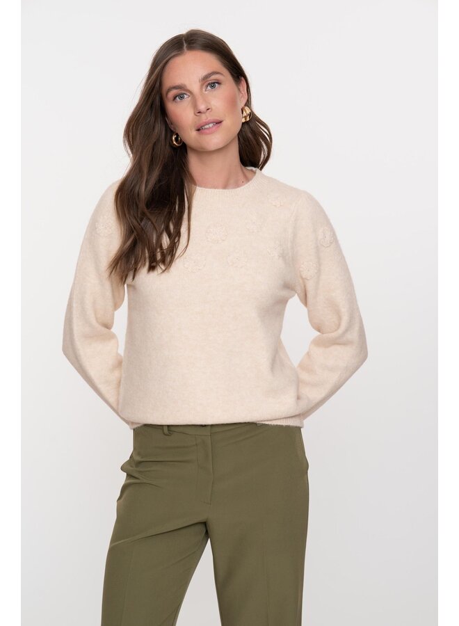 54849-14 720 Geisha Pullover flowers sand