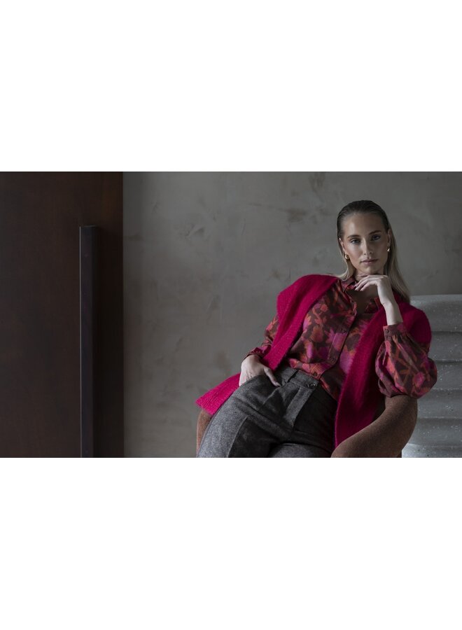 54830-29 445 Geisha Gilet hairy fuchsia