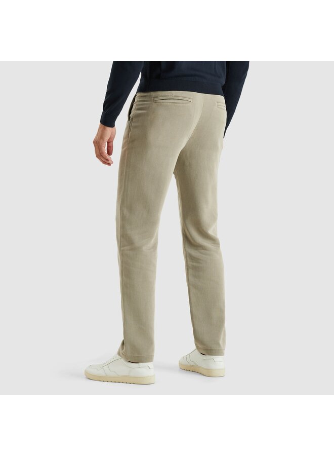 VTR2511647-8225  Vanguard V35 RELAXED CHINO STRUCTURED