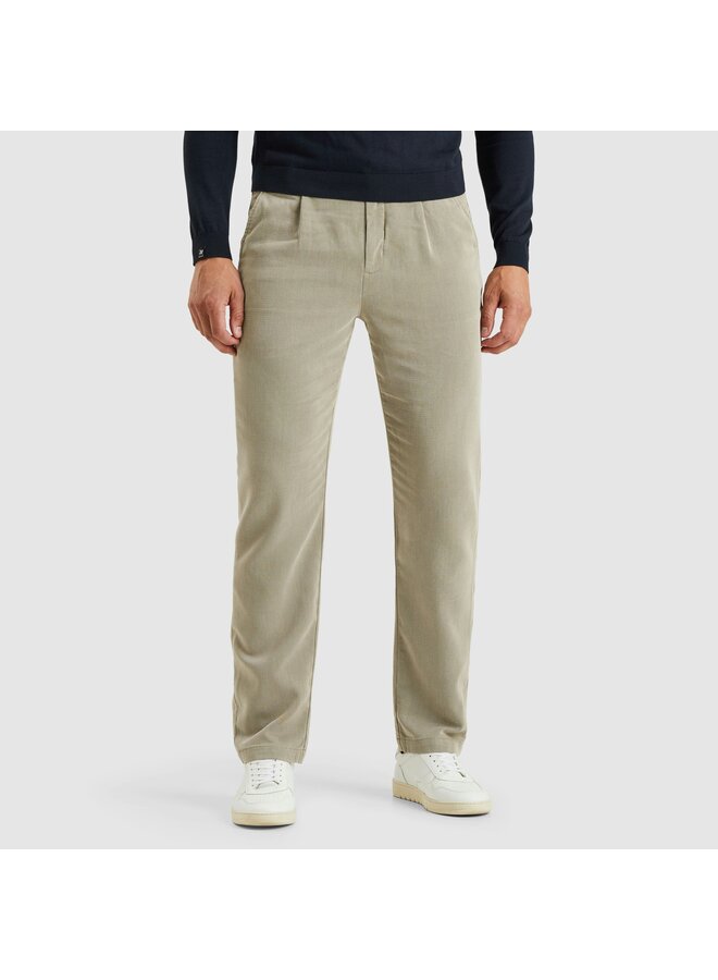 VTR2511647-8225  Vanguard V35 RELAXED CHINO STRUCTURED