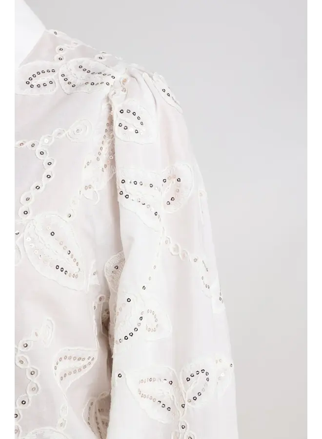 NKS02103 17 Nukus Milanova Blouse Off White