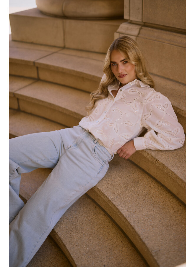 NKS02103 17 Nukus Milanova Blouse Off White