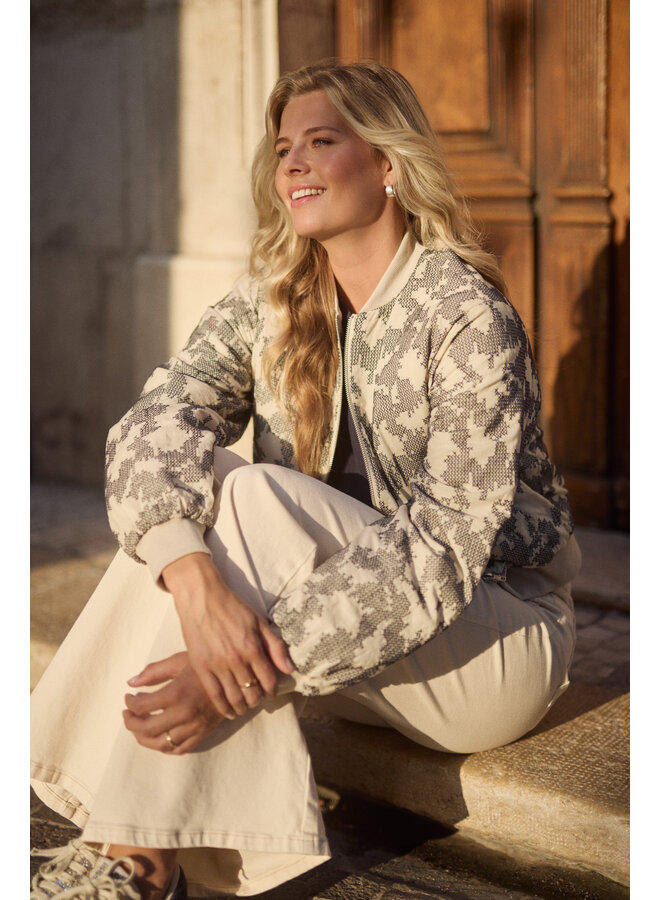 NKS13107 296 Nukus Charlie Bomber Cross Sand/Navy