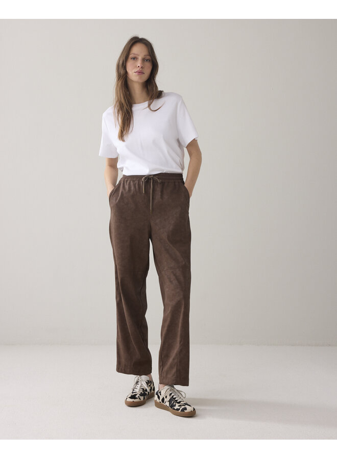 4s2948-12297 713 Summum Trouser Suedine leather  Coffee