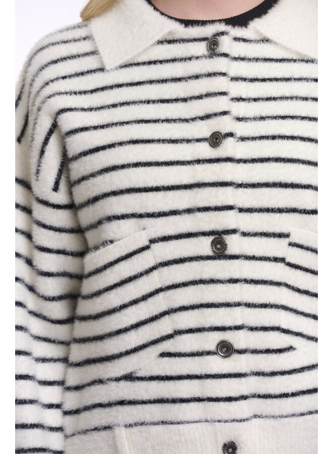 Bubbly.5012621 Rino&Pelle Boxy jacket  Black white striped