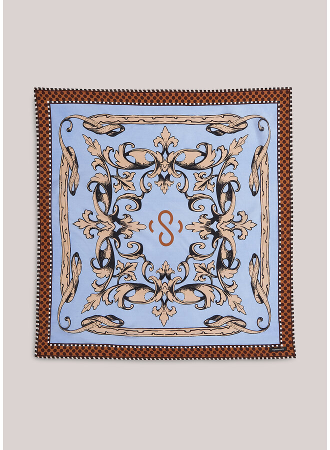 8s1077-8608 423 Summum Scarf Satin small, soft blue