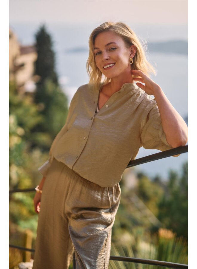 NKS02231 350 Nukus Lilly Blouse Shiny Army