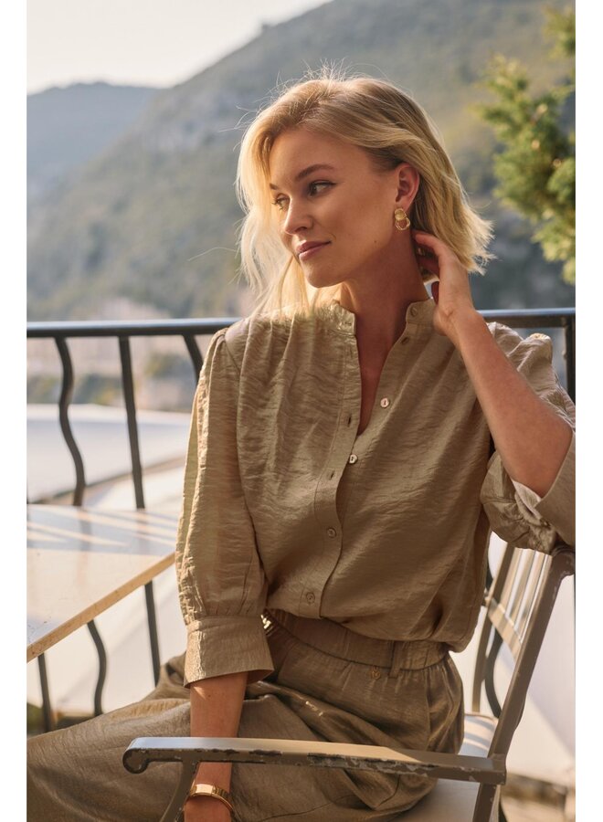 NKS02231 350 Nukus Lilly Blouse Shiny Army