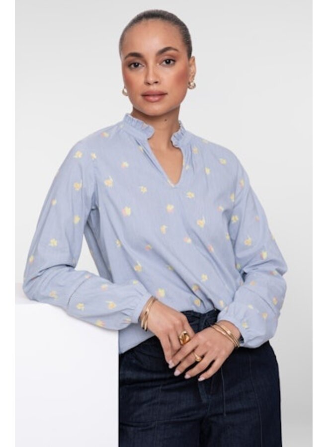 63243-20 150 Geisha top lemon/chambray