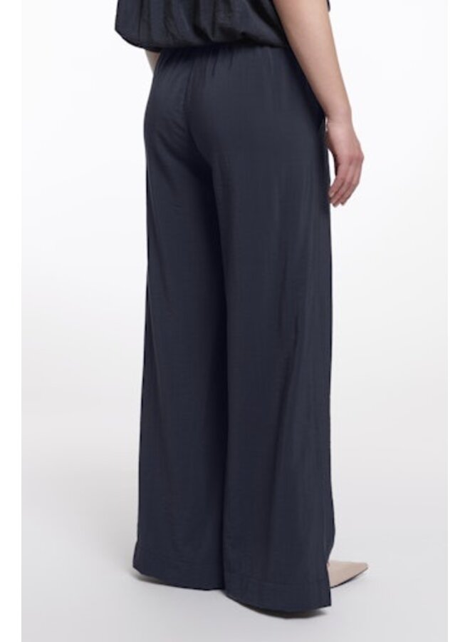 Darja Regular.7002621 Rino&Pelle Regular length wide leg pants  Dark navy