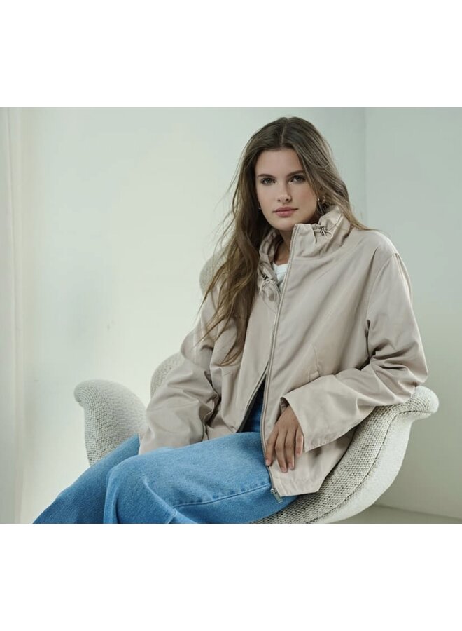 Ot.7002621 Rino&Pelle Wide fit short jacket with high collar  Oat