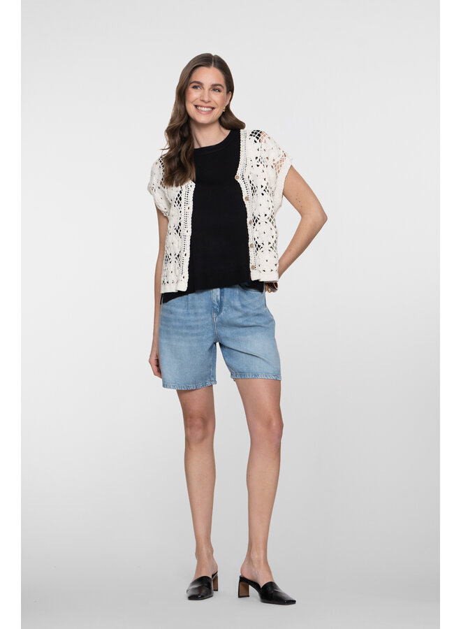 64001-10 718 Geisha Vest crochet ecru