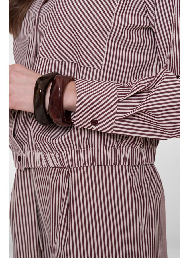 63227-20 718 Geisha blouse ecru/cherry red